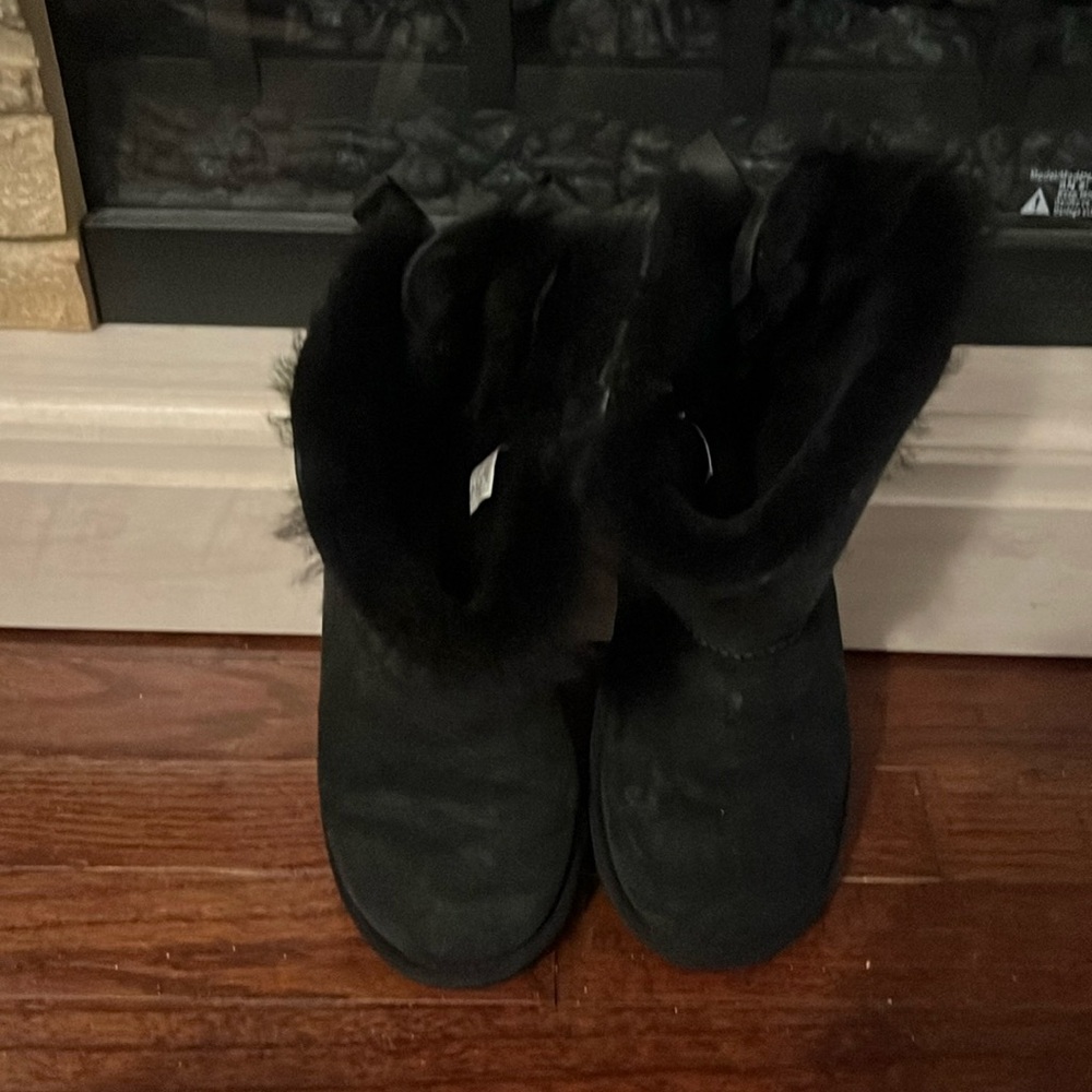 Kids Ugg Boots size 2